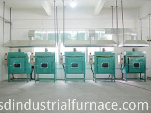 Horno industrial de tratamiento térmico Industrial Heat Treat Oven